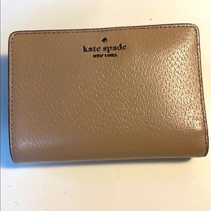 Kate Spade Grove Street Tellie Wallet